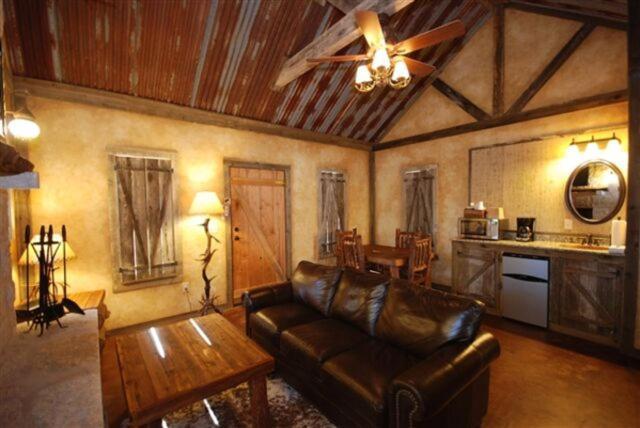 Country Inn Cottages Fredericksburg Exteriör bild